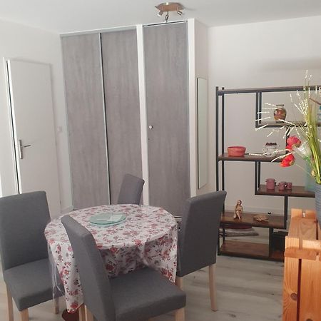 Gite Amolinnes F2 5Mn Douane Croix De Rozon 20Mn Geneve Collonges-sous-Saleve 外观 照片